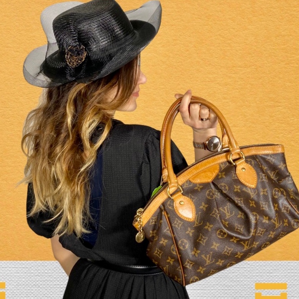 LV shoulder bag - Picture 10 of 10